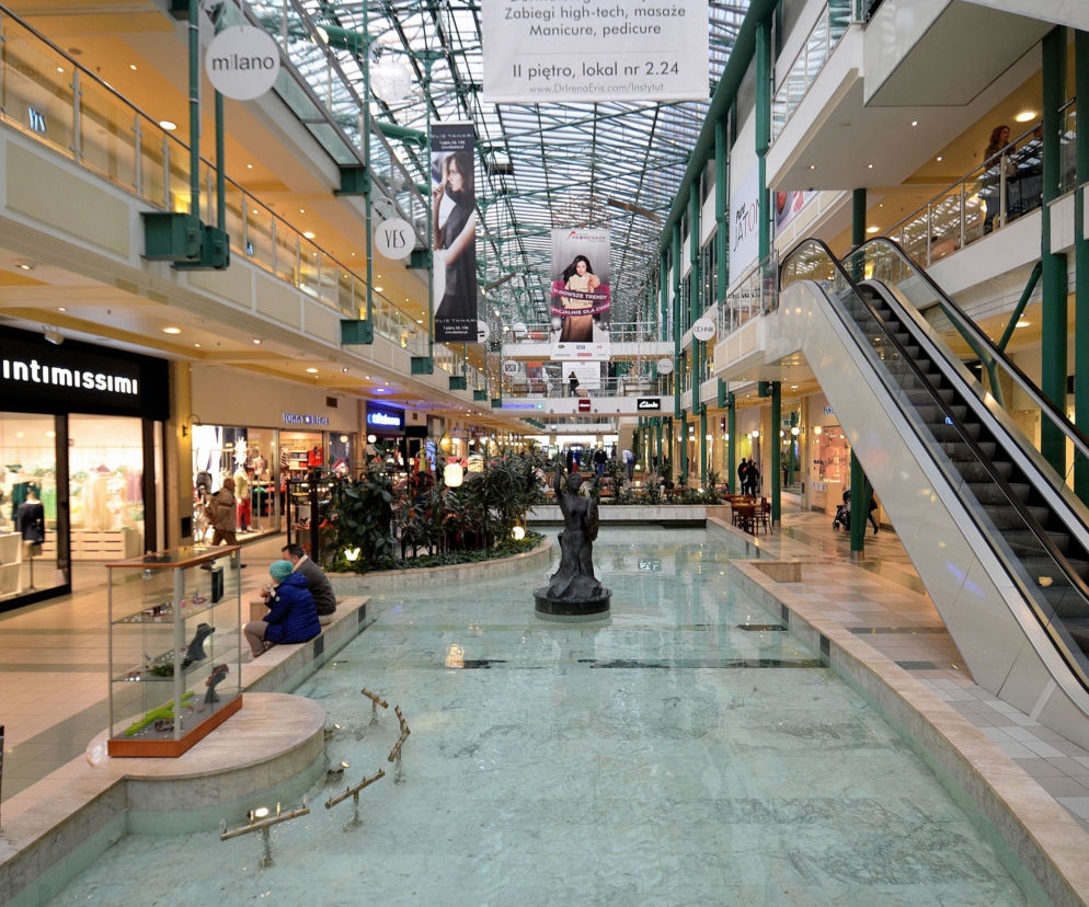 Rząd ZAMKNIE galerie handlowe