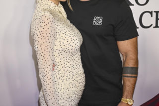 Karolina Pisarek-Salla, Roger Salla