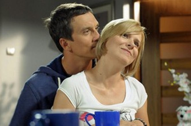 PIERWSZA MIŁOŚĆ. Hubert (Michał Czernecki), Marysia (Aneta Zając)