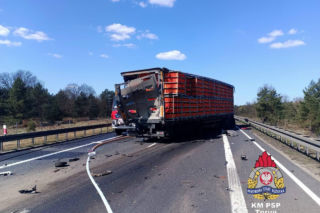 Zderzenie trzech ciężarówek na trasie S10 w Kujawsko-Pomorskiem!