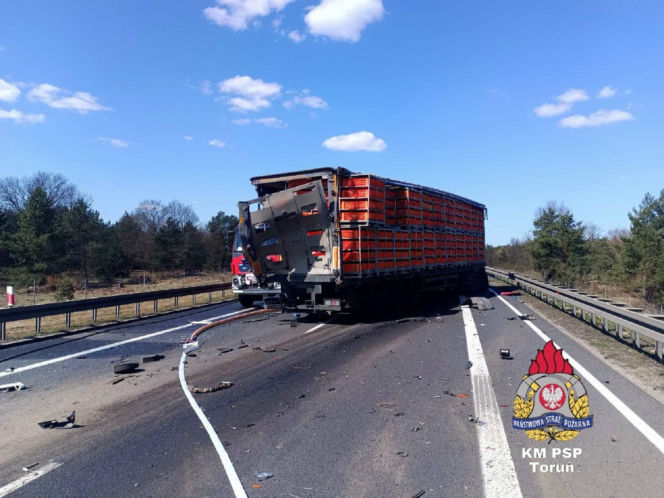Zderzenie trzech ciężarówek na trasie S10 w Kujawsko-Pomorskiem!