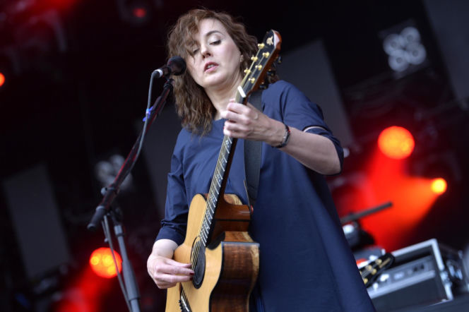 Tak wygląda dorosły syn Edyty Bartosiewicz. Podobny do znanej mamy?