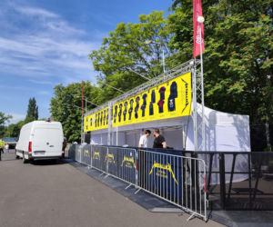 Długie kolejki i tłum fanów przed koncertem Metaliki