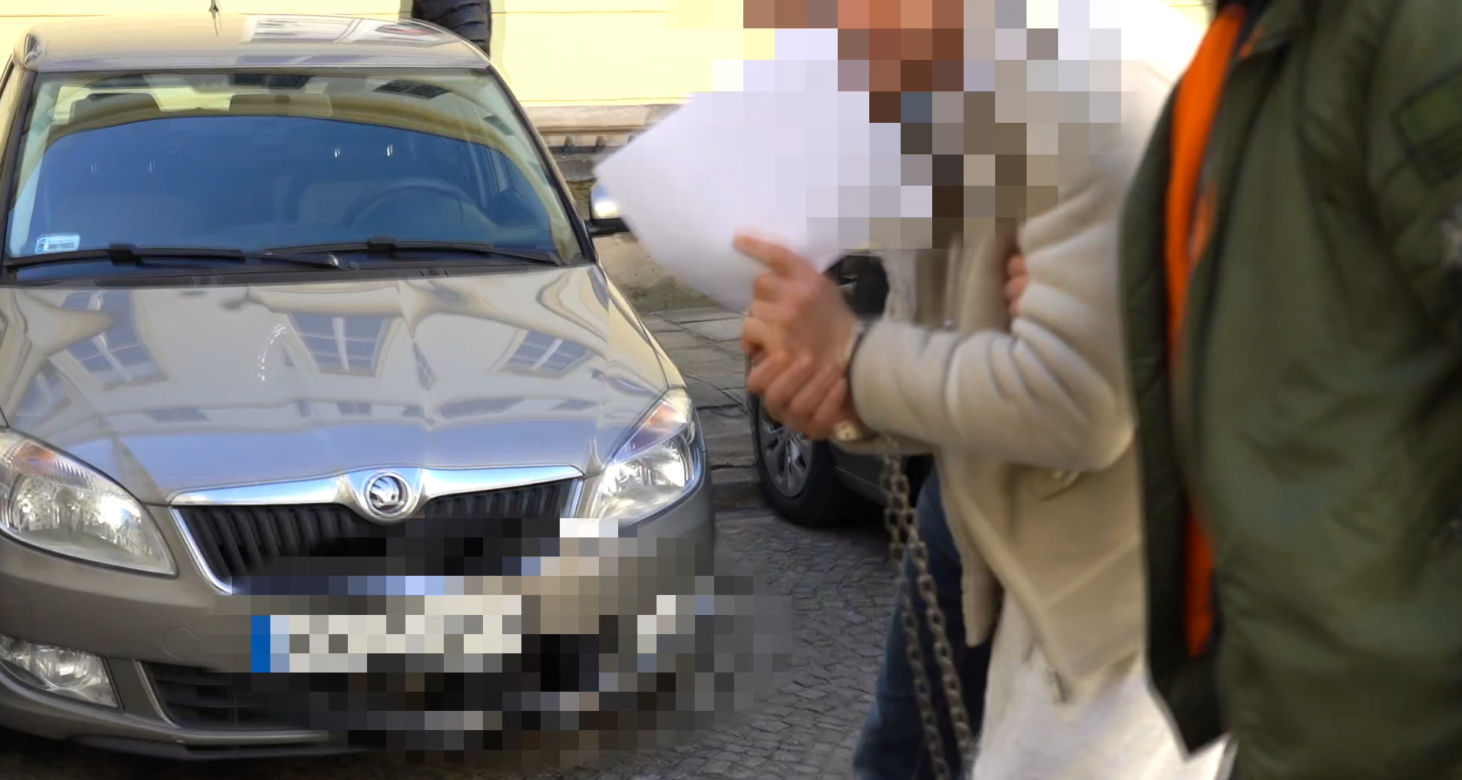 Wielka kasa leciała przez okno. Oszuści obłowili się w 330 tysięcy złotych