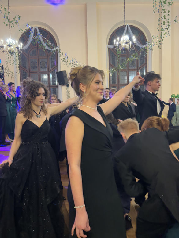 Studniówka 2025 LO św. Marii Magdaleny w Poznaniu