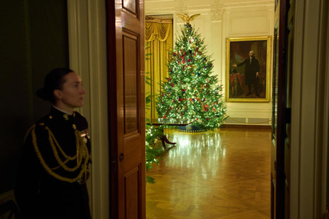 Melania Trump udekorowała Biały Dom. Święta lepsze niż za Bidena?