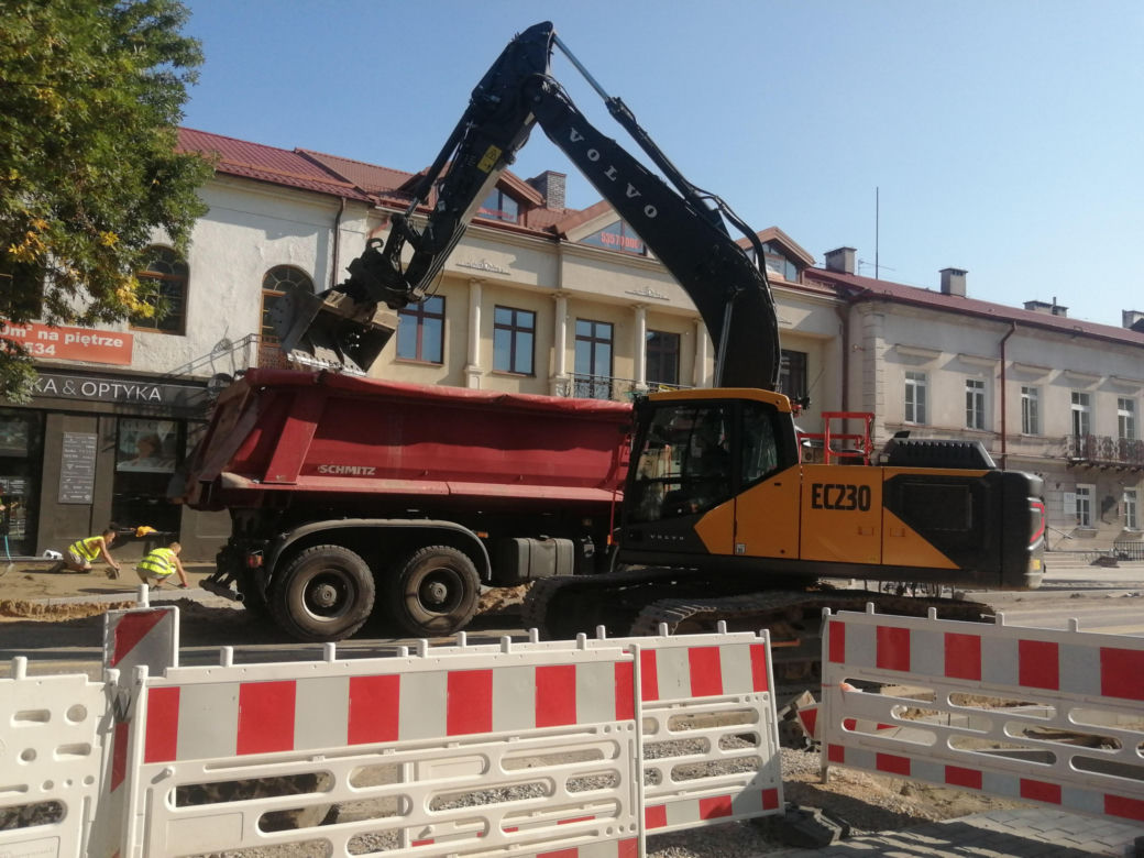 Remont ul. Piłsudskiego w Siedlcach, natrafiono na ciekawe znalezisko