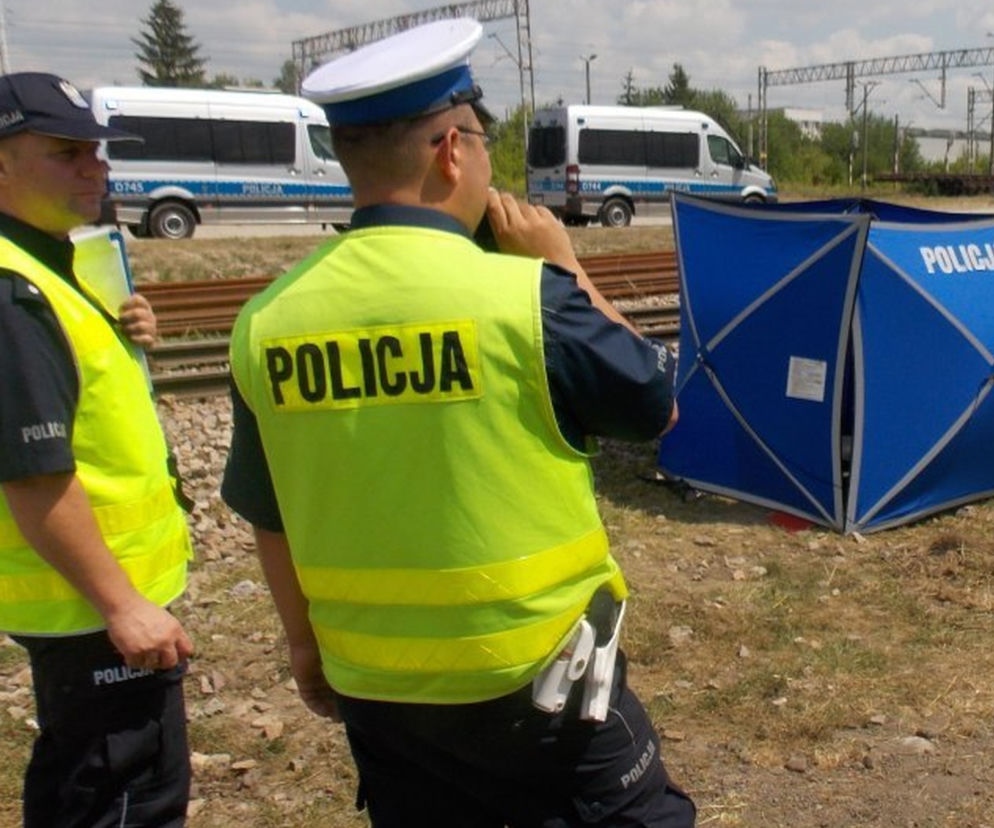 Piotrowice Świdnickie: Pociąg ZABIŁ rowerzystę. MAKABRYCZNA śmierć 24-latka [ZDJĘCIA]