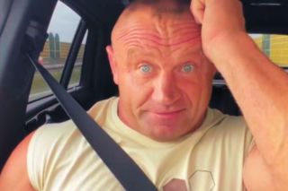 Ale wpadka Mariusza Pudzianowskiego na autostradzie! Obciach jak nie wiem