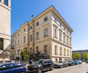 Foksal 10 w Warszawie