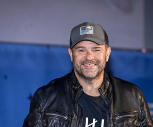 Tomasz Karolak na archiwalnych zdjęciach. Tak wyglądał na początku kariery