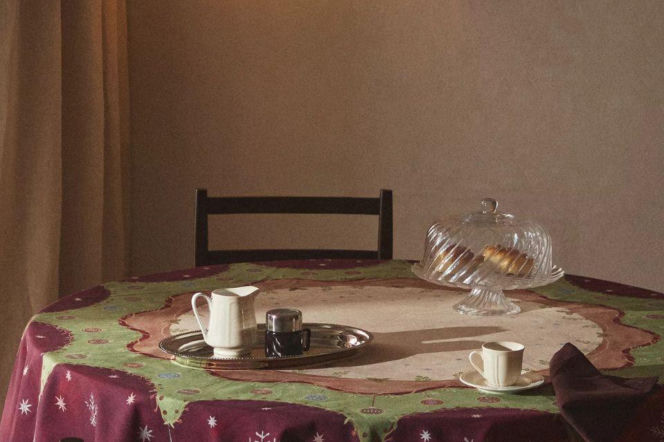 Obrusy świąteczne - Zara Home
