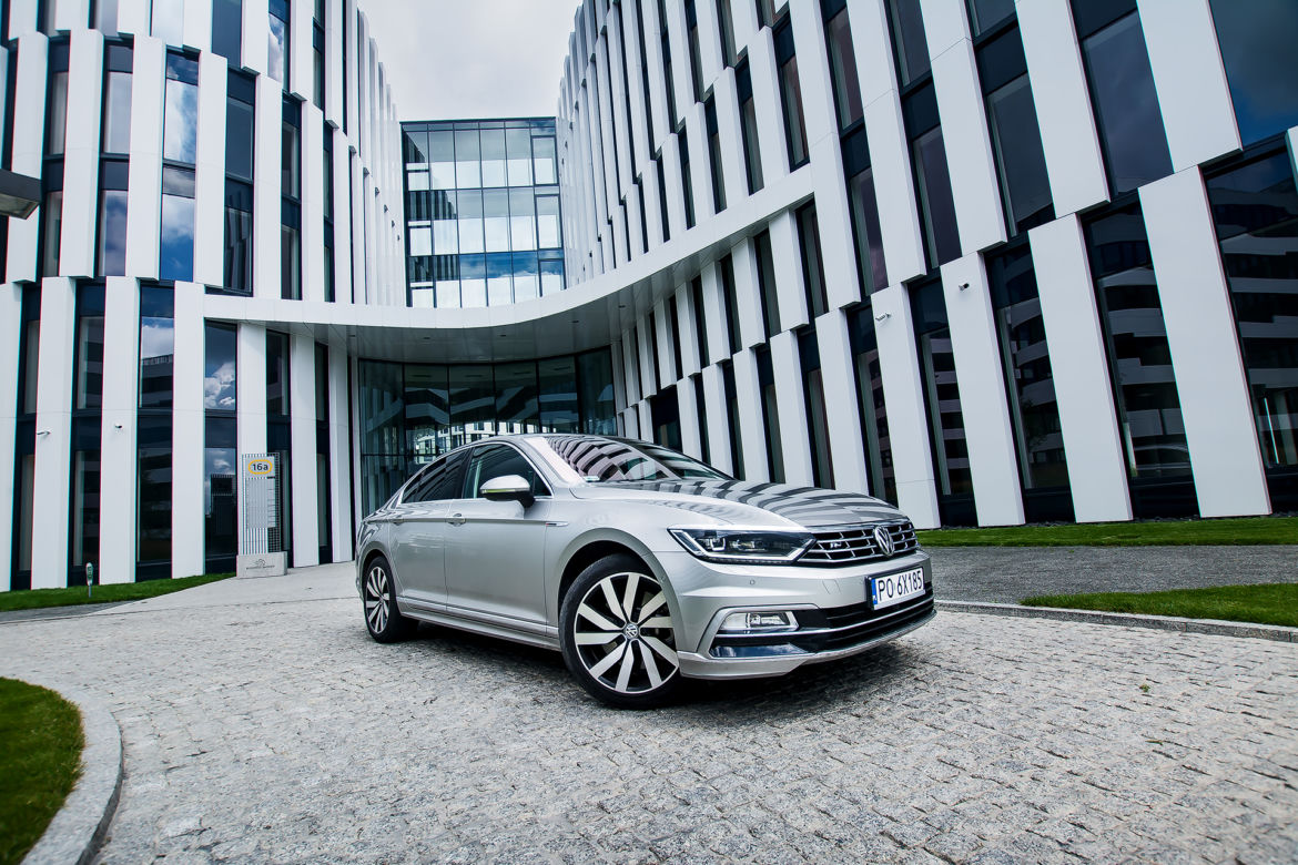 Volkswagen Passat R-Line 2.0 TSI 280 KM 4Motion DSG