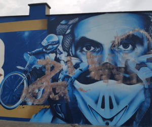 Ktoś zniszczył mural Tomasza Golloba w Bydgoszczy