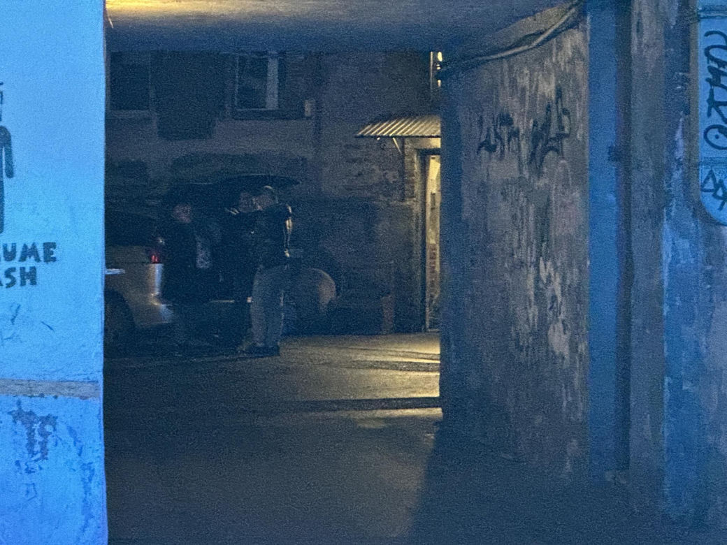 Brutalny atak na Pradze. Uderzył kobietę młotkiem w głowę
