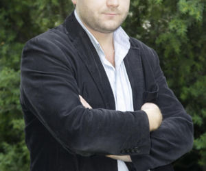 Leszek Lichota kiedyś i dziś. Zobaczcie, jak przez lata zmieniał się aktor