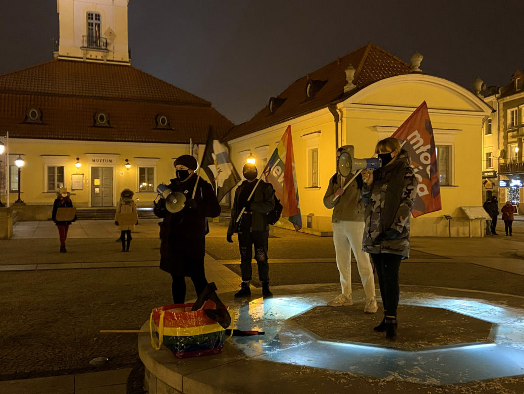 Strajk Kobiet "przeciwko brutalności policji", Białystok, 2 grudnia 2020 r.