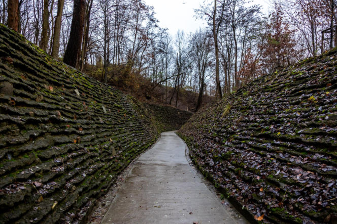 Park Akcji "Burza" w jesiennej odsłonie