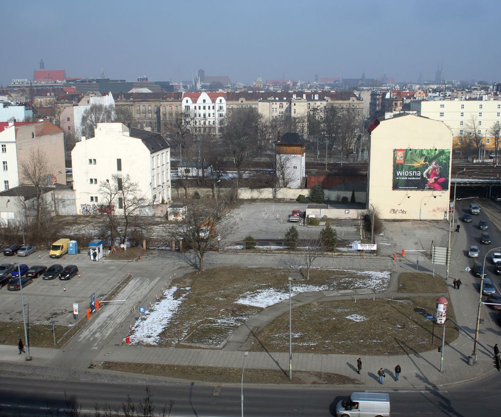 biurowiec aquarius