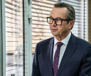 Szpital św. Anny, odcinek 84: Irena Bursztyn po zdradzie męża znajduje schronienie u Darii. Zyta konfrontuje się z dyrektorem Streckerem