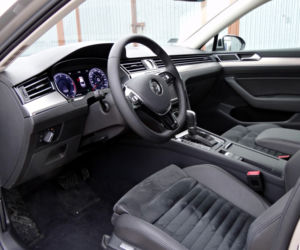 Volkswagen Passat Limousine B8 Highline 2.0 TDI DSG BlueMotion