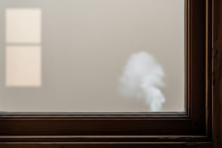 Zatruł się czadem w płonącym domu. Jaką decyzję podjął 72-latek?