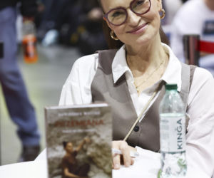 Agnieszka Maciąg nie żyje. Gwiazdy z niedowierzaniem żegnają ikonę lat 90.