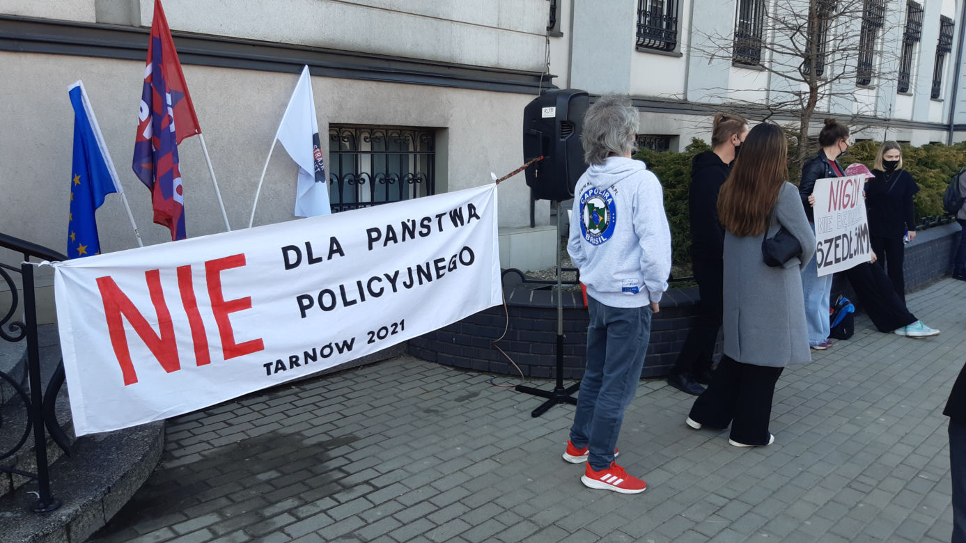 Licealista stanął przed sądem za udział w strajku kobiet
