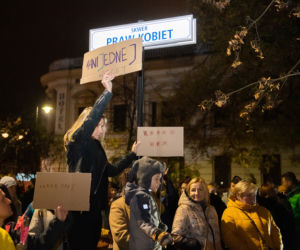 Kraków: Ani jednej więcej. Protest po śmierci ciężarnej Izabeli z Pszczyny