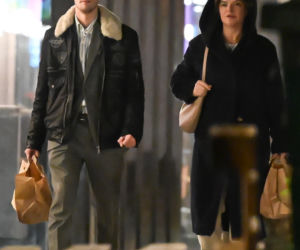 Monika Richardson z dzieckiem i pieskiem