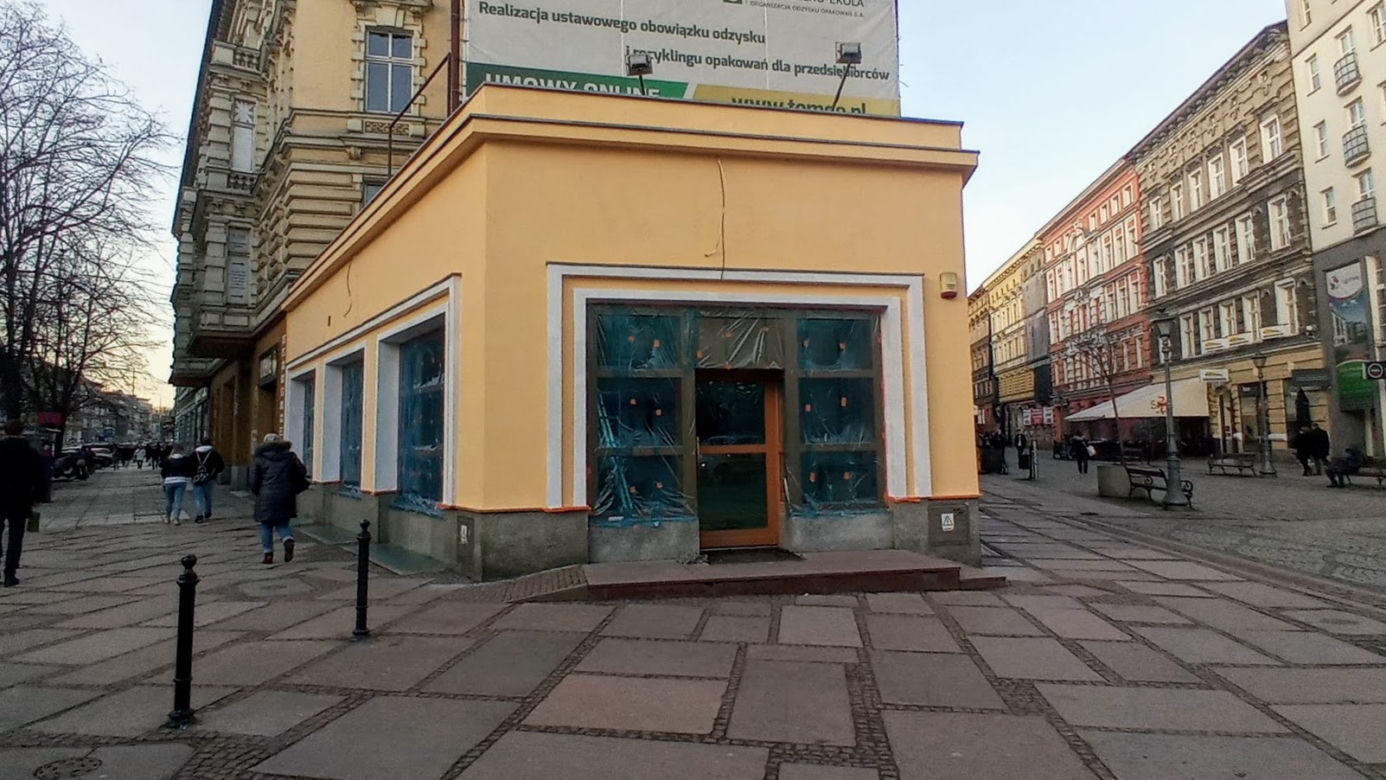 Pawilon przy placu Zgody znów wygląda jak dawniej