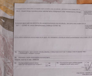 Wrzucili dziadka do worka i pochowali