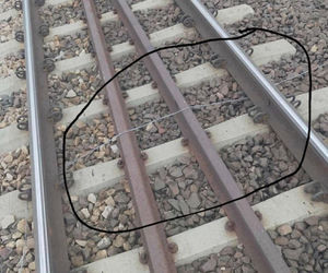 Uszkodzone tory na odcinku Dęblin-Życzyn w powiecie Garwolińskim