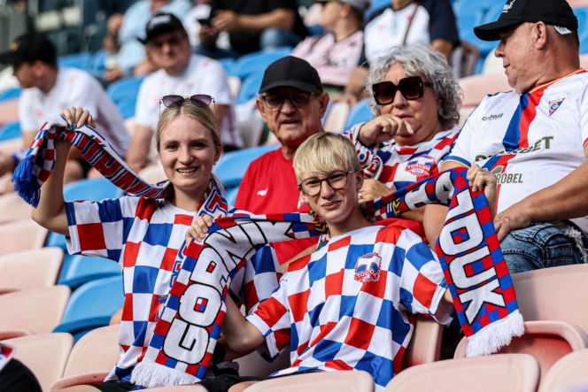 Górnik Zabrze - GKS Katowice: Zdjęcia kibiców i zawodników z meczu 6. kolejki PKO BP Ekstraklasy