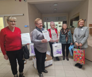 Seniorzy z Koszalina odwiedzili hospicjum