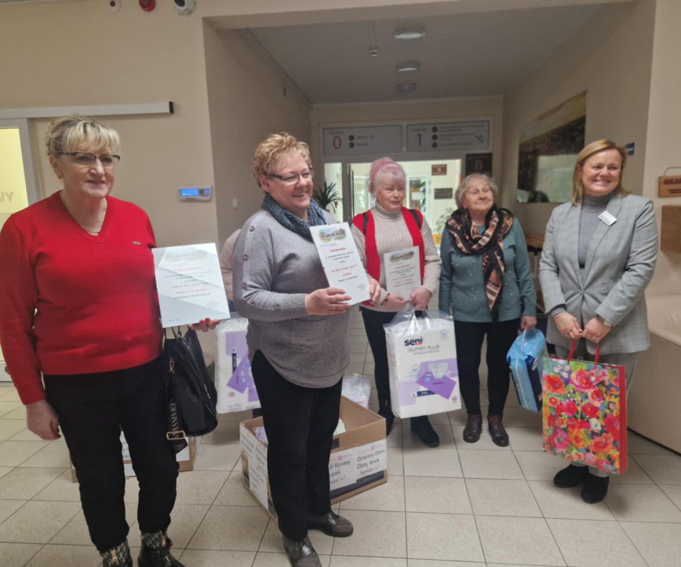 seniorzy dla Hospicjum