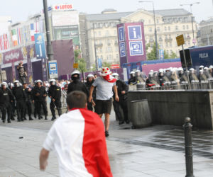 ZAMIESZKI KIBICÓW: strefa kibica w WARSZAWIE przed meczem POLSKA-ROSJA - ZDJĘCIA