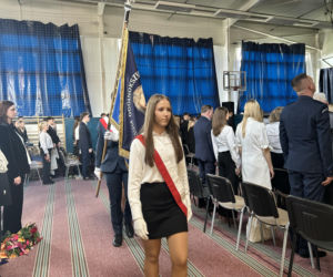 Czwartoklasiści po absolutorium. Wkrótce matury