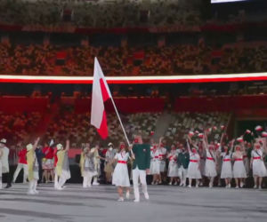 Defilada Polaków podczas ceremonii otwarcia Tokio 2020