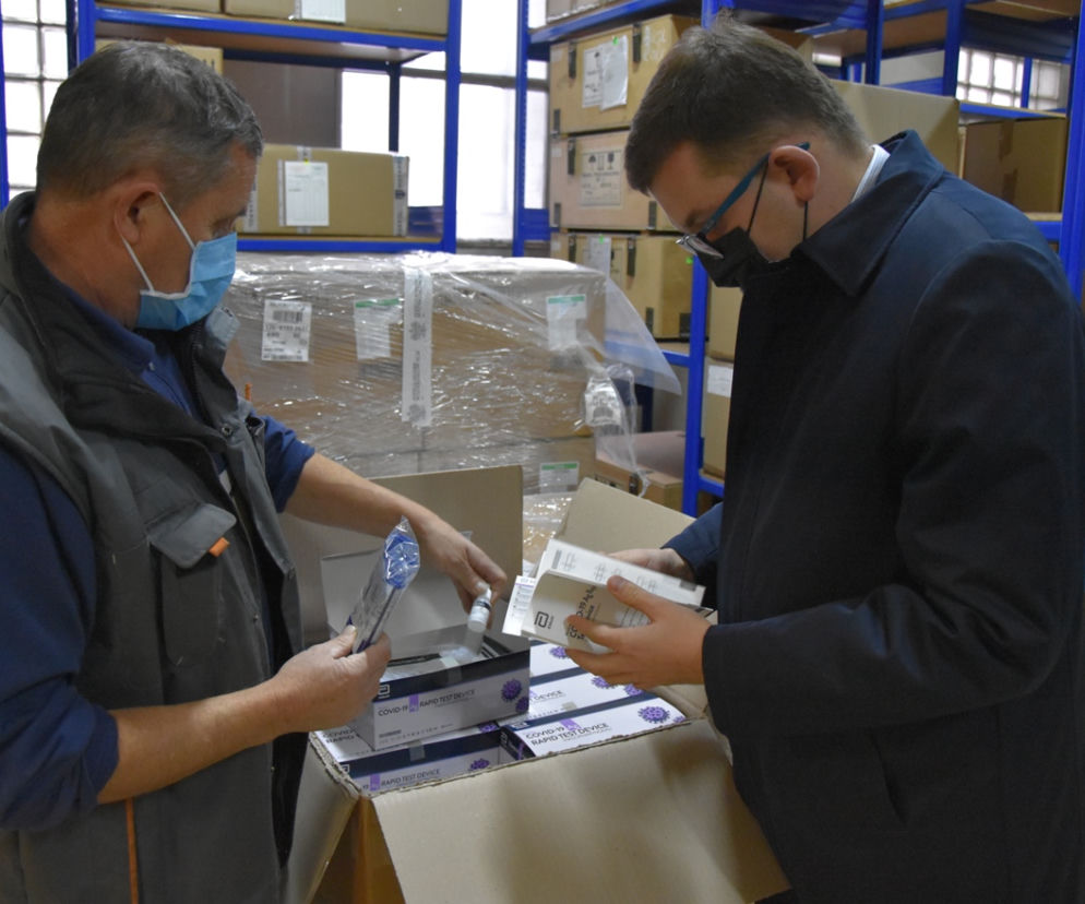 Testy antygenowe trafią do karetek pogotowia w Małopolsce