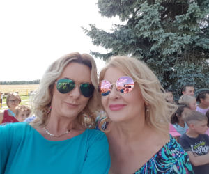 Beti i Rara konkurencją dla Majki Jeżowskiej?