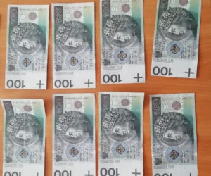 Łodzianin WYDRUKOWAŁ pieniądze na drukarce i zapłacił nimi za konsolę