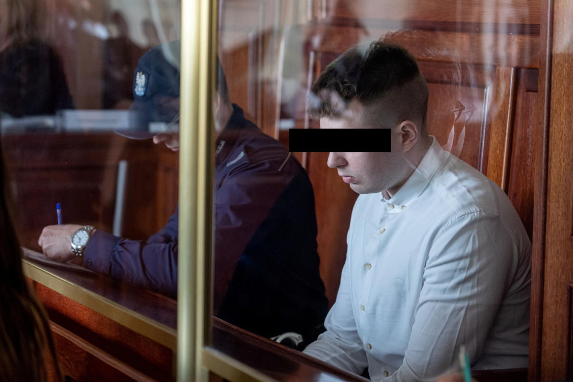Skatował kolegę, nagrał to telefonem