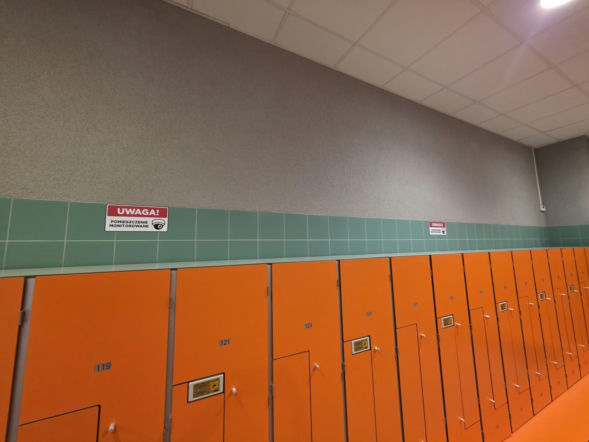 Kamery w szatniach miejskiego aquaparku. Klienci obawiają się o swoją prywatność