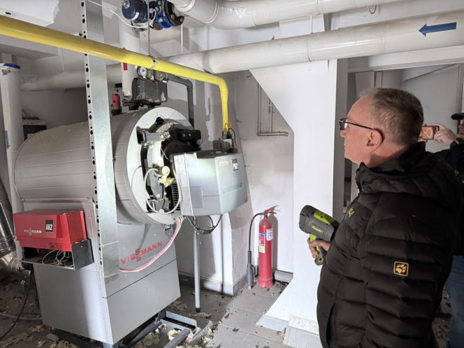 Dwór Czarne w Jeleniej Górze