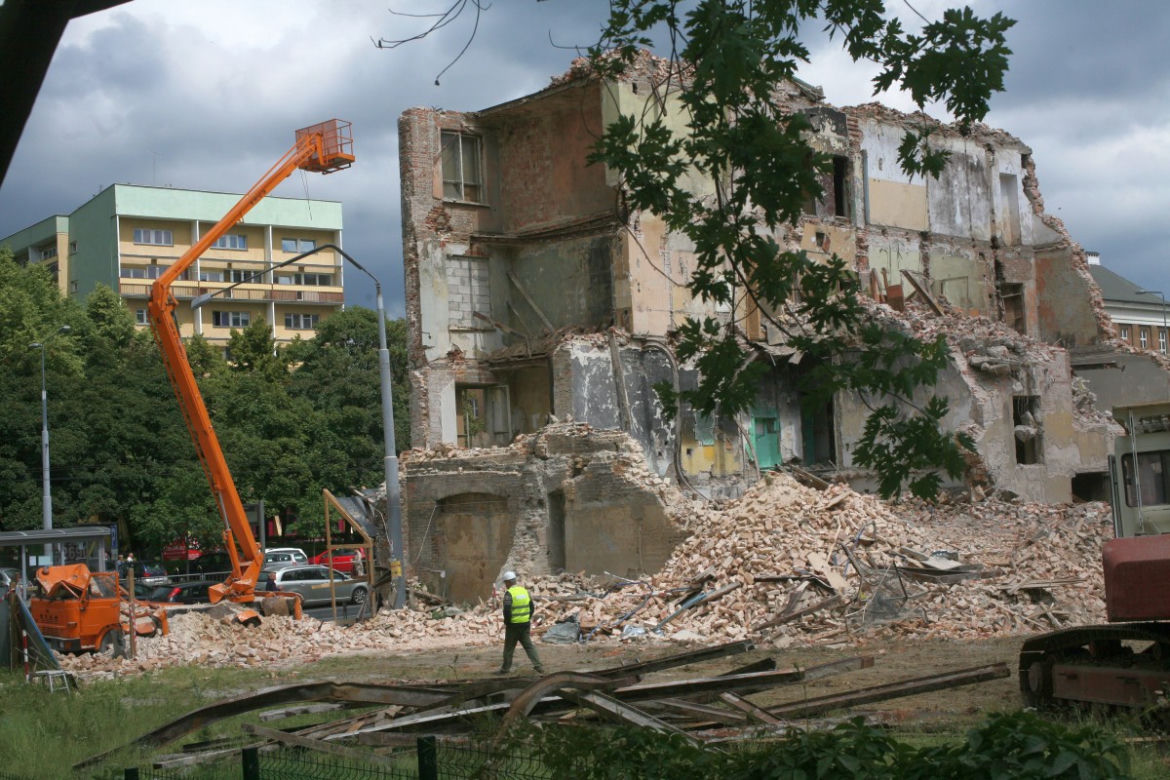 Zawalona kamienica, ul. Żelazna Warszawa