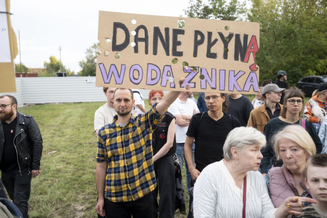 Protest w Piasecznie przeciwko Data Center