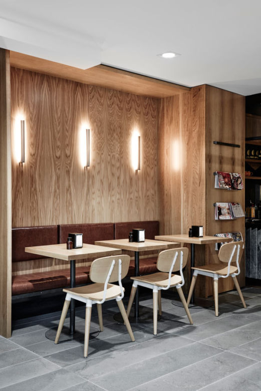 Wnętrze restauracji w stylu modern