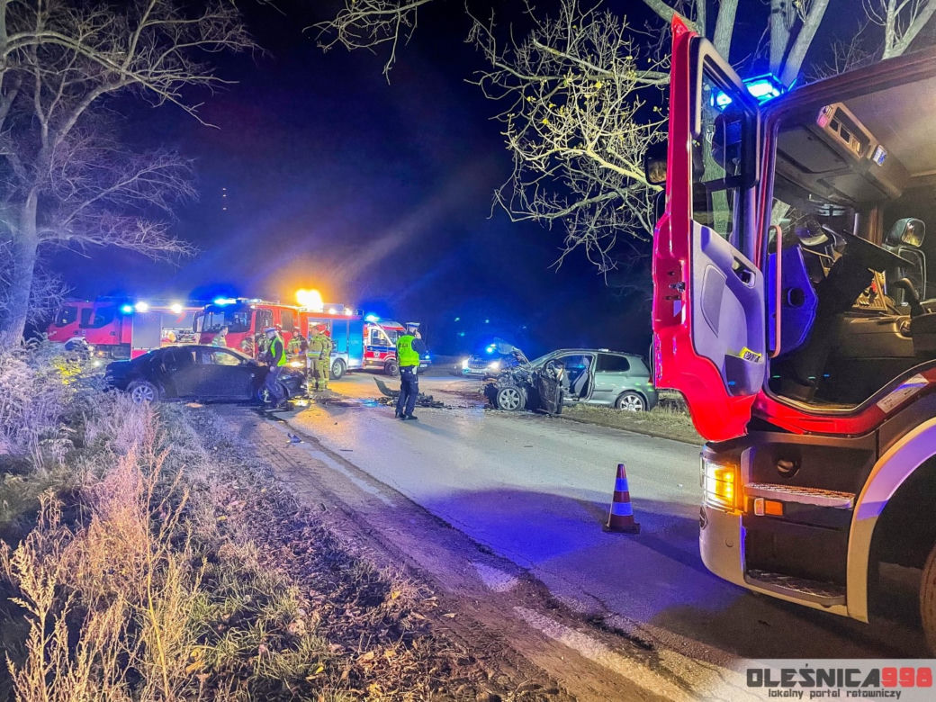 Czołowe zderzenie pod Oleśnicą