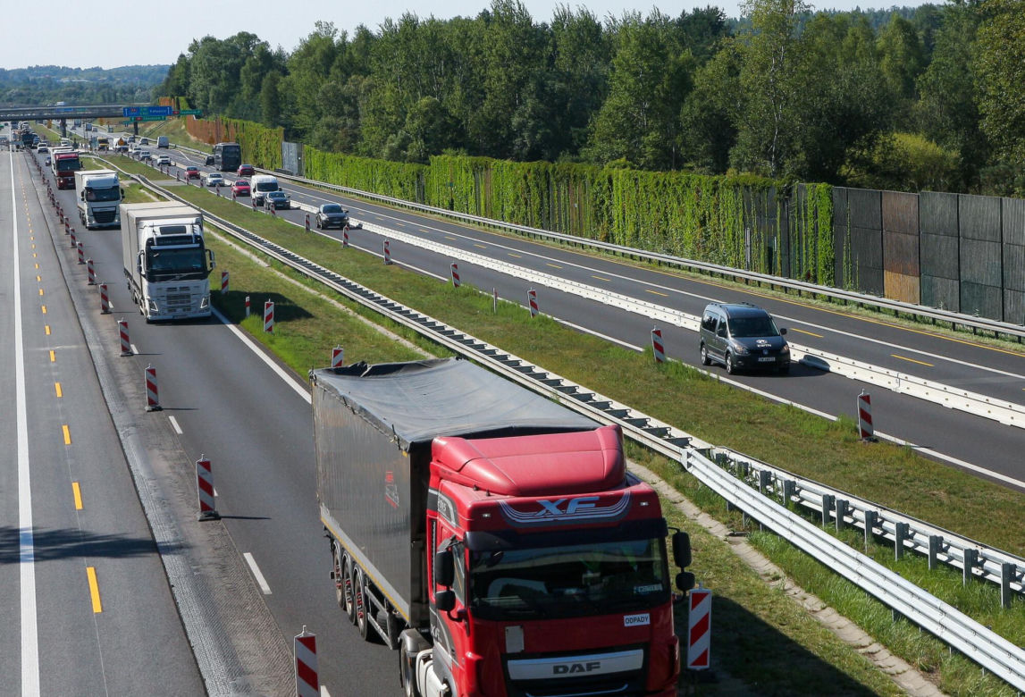 Autostrada A4 notuje coraz większy ruch samochodów